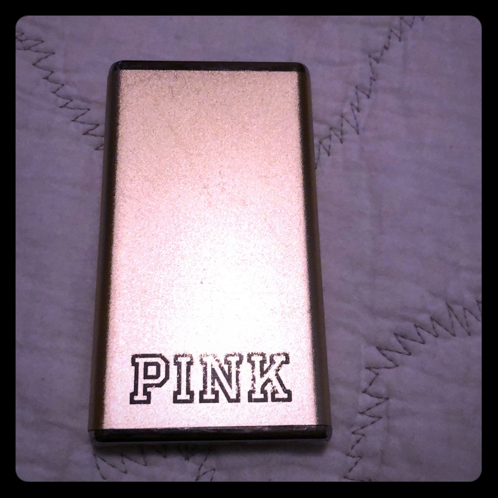 Rare HTF Victoria Secret Pink portable charger!